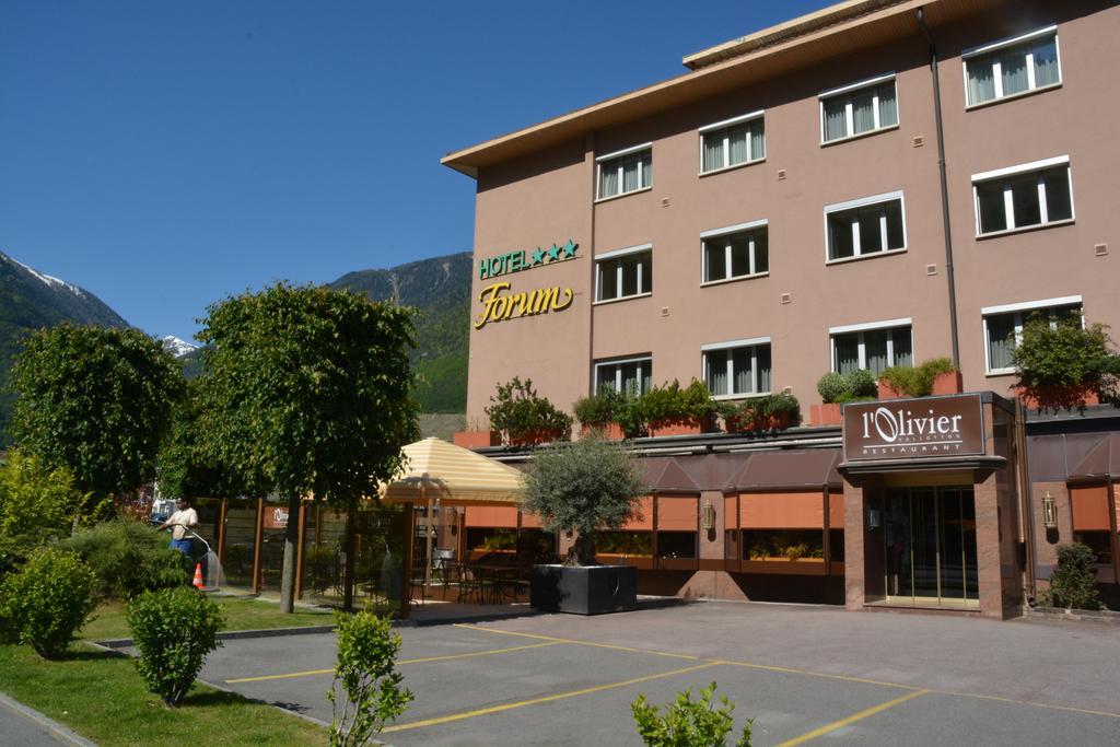 Hotel Forum Martigny Екстериор снимка